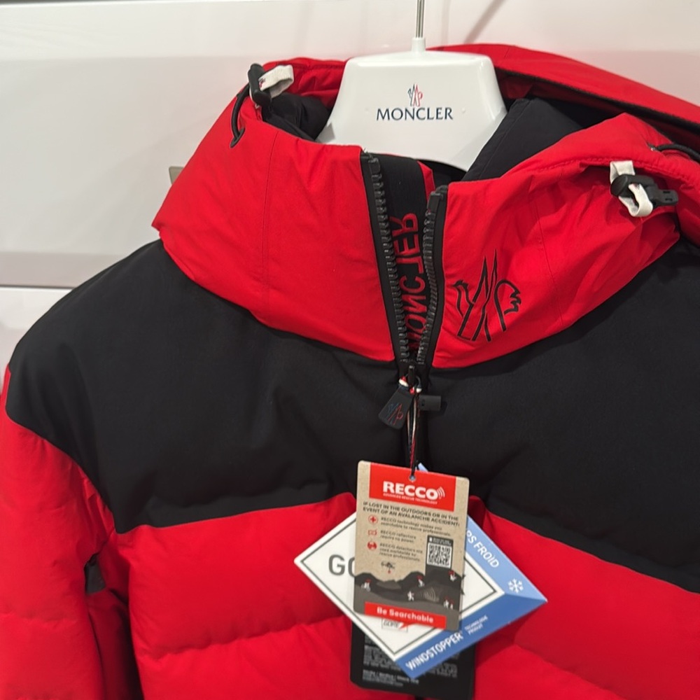 Moncler jacket - Picture 2 of 8